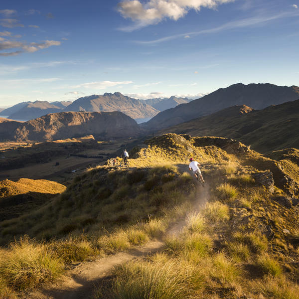 New Zealand is a mountain bike paradise with epic back country trails, mountainous terrain, and breathtaking vistas.