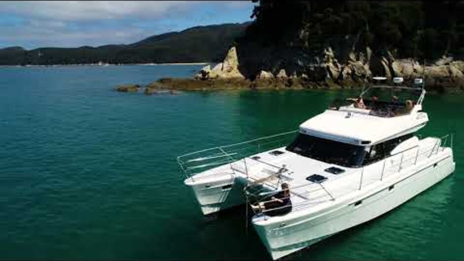 Our charters include a 6 hour scenic cruise on board our comfortable catamarans exploring the beautiful Abel Tasman National Park. With opportunities to kayak in tranquil lagoons, swim and snorkel from the boat, walk on a beach or through the enchanting A