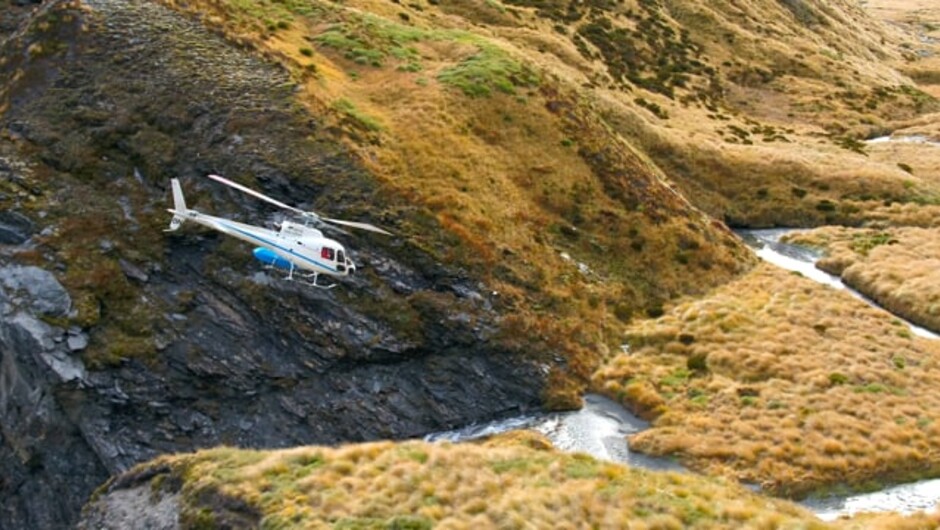 Join us as we fly into Minaret Station Alpine Lodge, one of New Zealand's most unique and luxurious properties.