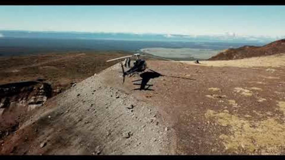 Volcanic Landing: Eruption Trail Tour and Volcanic Landing” - Tour 3B - By Helicopter