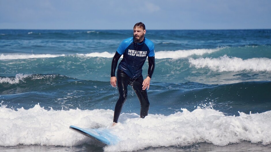 Muriwai Surf School - Introduction to Surfing Group Lesson