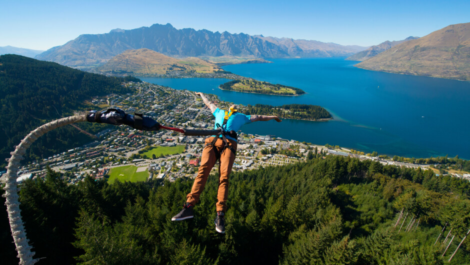 Ledge Bungy - Freestyle your Bungy Jump