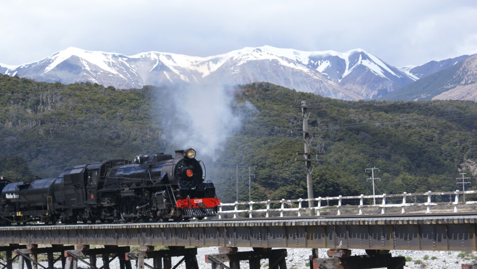 Exclusive Steam Train Tour with Tour Time