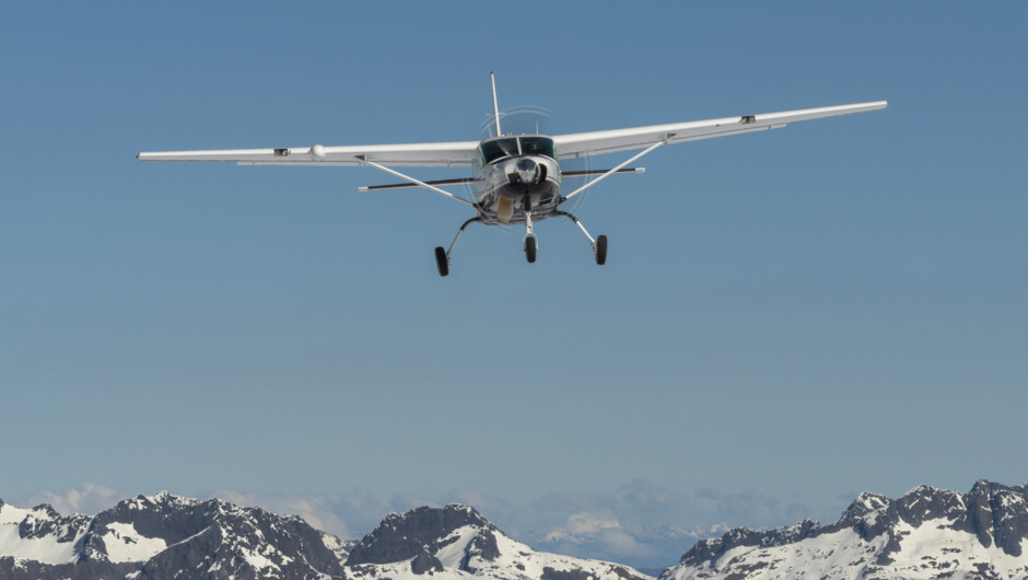 Milford Sound and Big Five Glacier Scenic Flight