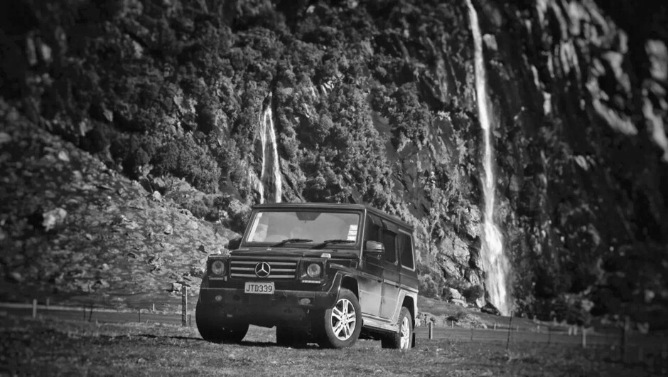 Albatross Travel Services private transfer and tour business 4WD touring around Queenstown and the lower South Island in luxury, taking guests to hidden gems.