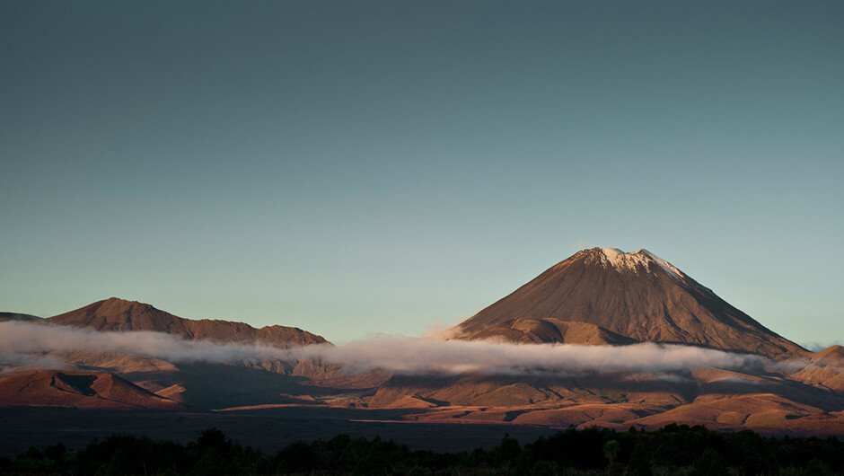 The beautiful Mt Tongariro & Mt Ngauruhoe.