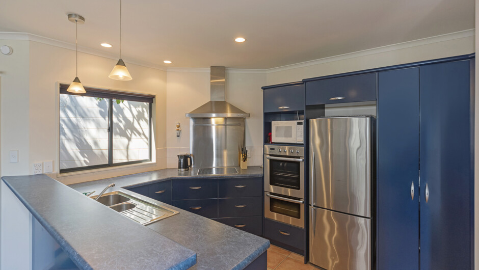 Fully-equipped kitchen