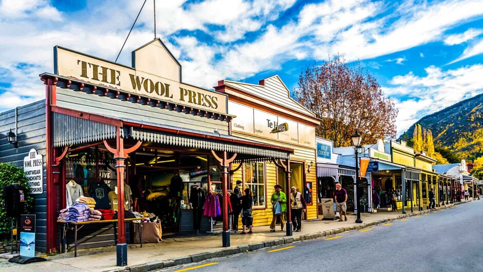 Start in Arrowtown (no1 most picturesque small town in NZ) for a coffee or brunch. There's no rush, as your on your own time. 
Wonder the streets as the gold mining town of 1863 comes alive. Also, check out the Arrowtown mining museum for $10.