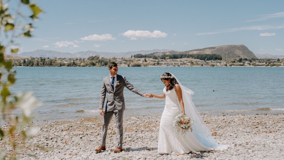 Say "I do" in the breathtaking Wanaka with our professional events team.
