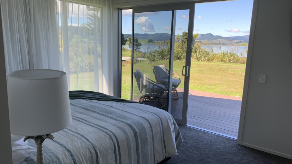 The Harbour view room has majestic views out to the harbour over the reserve. Relax on the deck after a day at the beach and unwind just a little bit more. Sunsets are amazing from here.