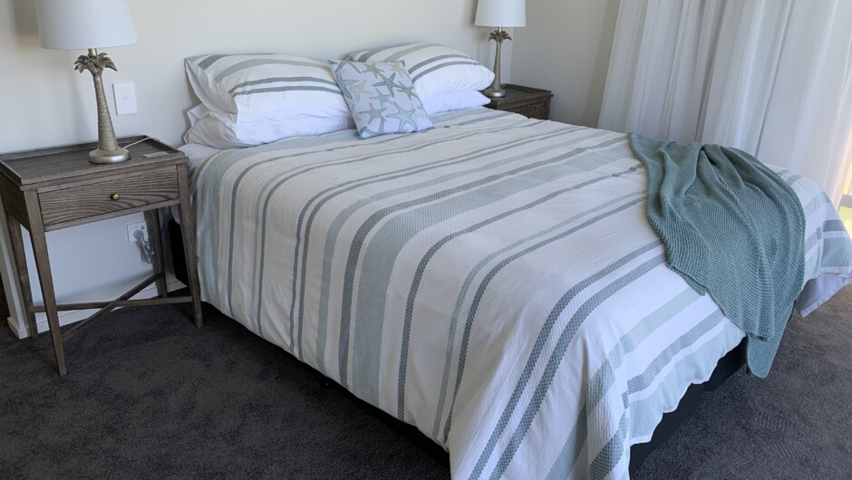 Harbour View Suite, absolute comfort and luxury with glorious sea views from the king bed and deck. Large elegant unsuite  completes this suite perfectly. This join can be joined to a twin room on request, sleeping max of 4 guests.