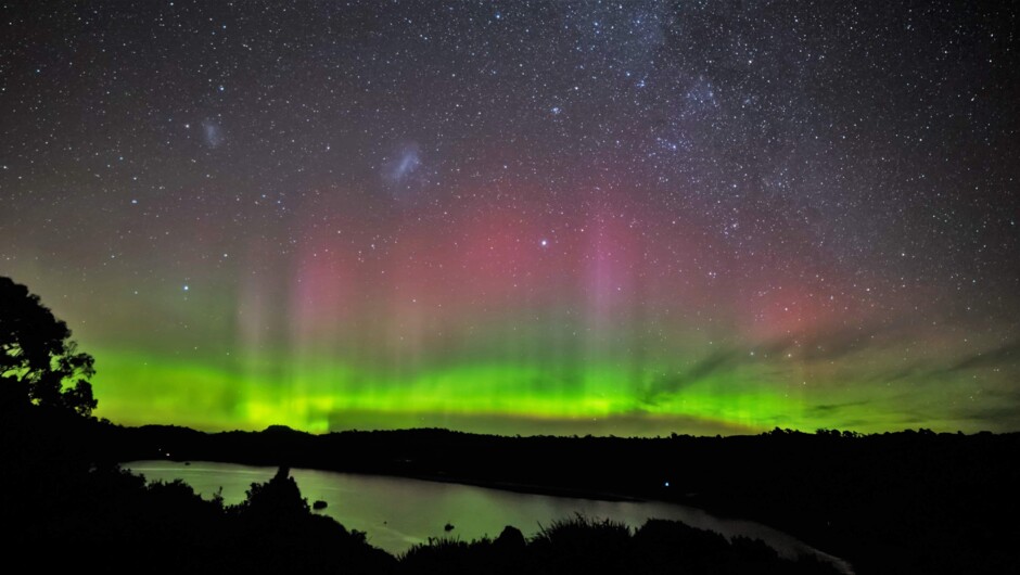 The spectacular Southern Lights / Aurora Australis over Stewart Island