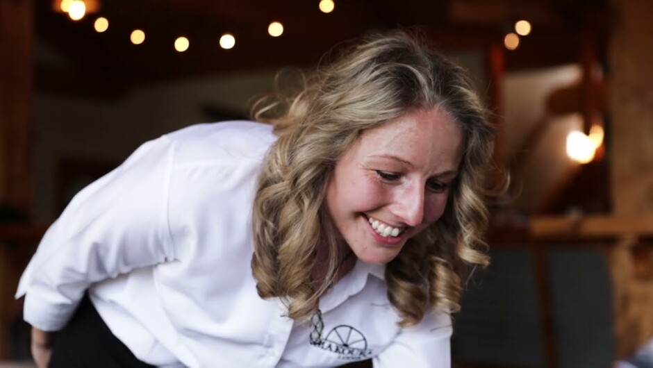 Take a look at beautiful Makoura.