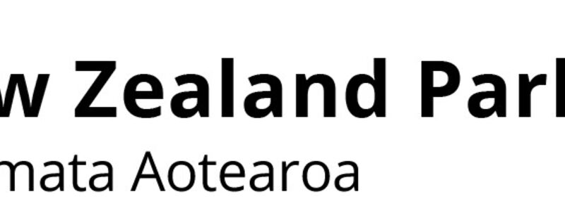 Crest and NZ Parliament black logo.png