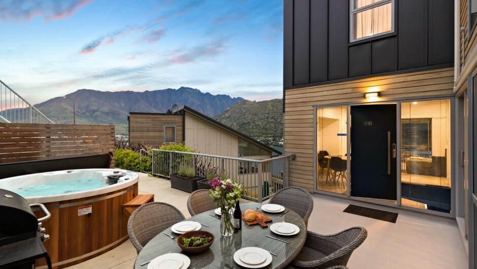 Bluewater Views - located between Queenstown & Frankton
