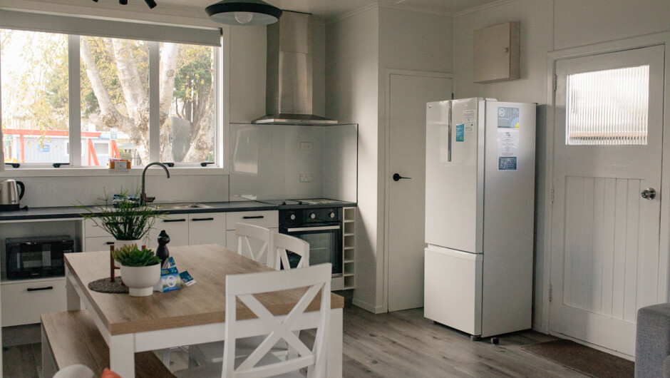 Kereru Unit - 2 bedroom that sleeps up to 7 persons (has bathroom).