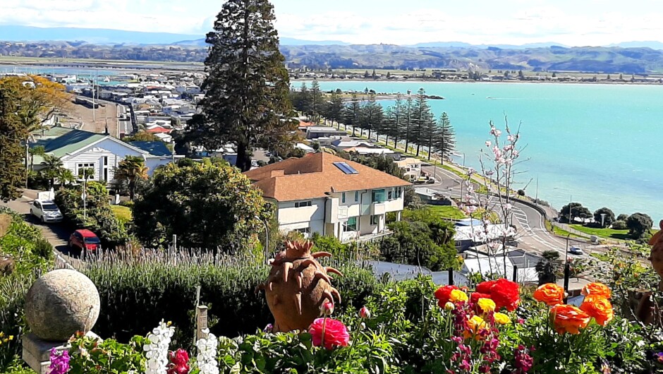 Colourul Gardens and Bay views