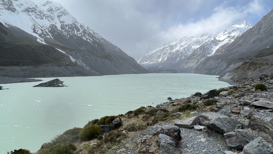 Tasman Glacier Walk, Aoraki Mt Cook. We show you the best scenic nature spots around NZ without needing half day hikes to see them.