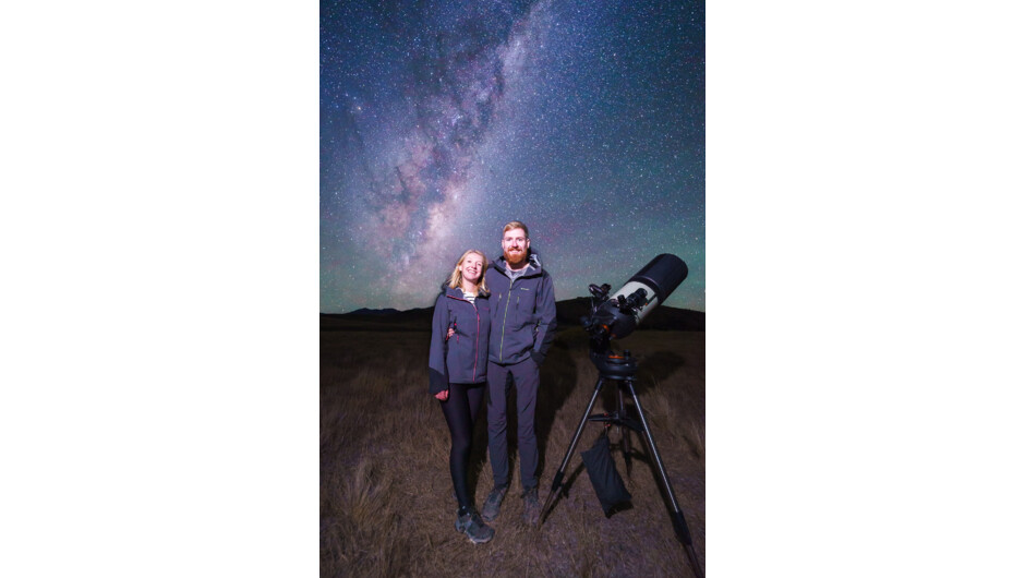 Couple on private stargazing tour