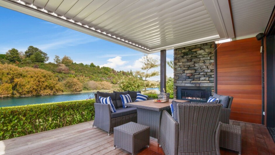 Riverview Retreat
