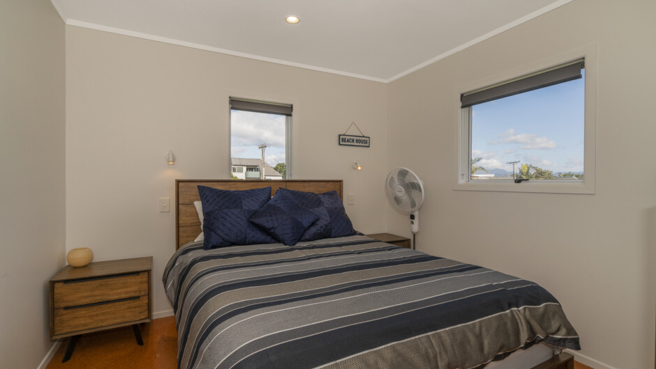 Apartment - Across the Road to the Beach