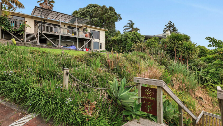 Coopers Sands - Coopers Beach Holiday Home