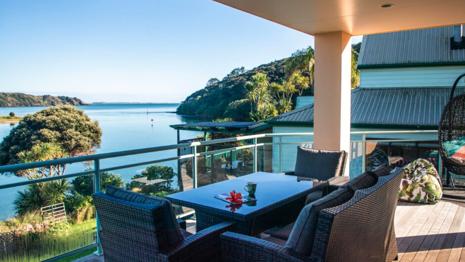 Soul Retreat - Cable Bay Holiday Home