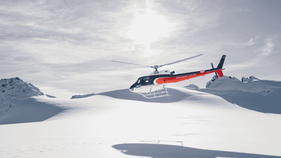 Remote snow landing, views of Mount Aspiring