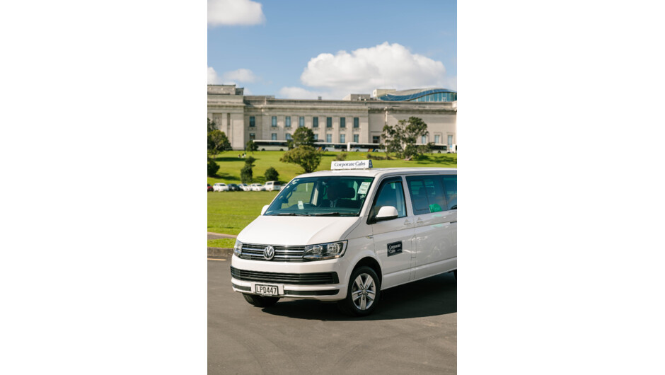 Stylish Auckland Executive Van Transport