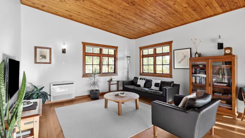 The roomy living area perfect for relaxing with smart TV