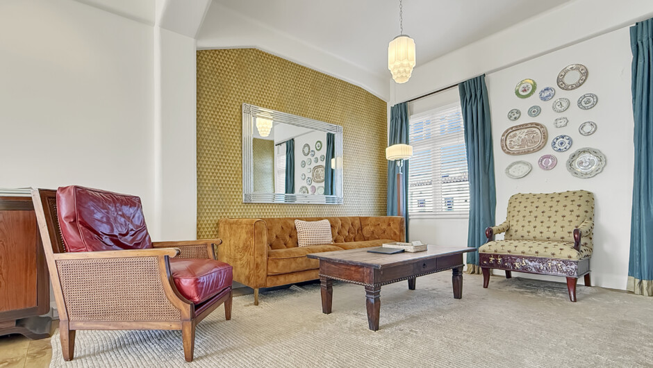 Art Deco Apartment Lounge