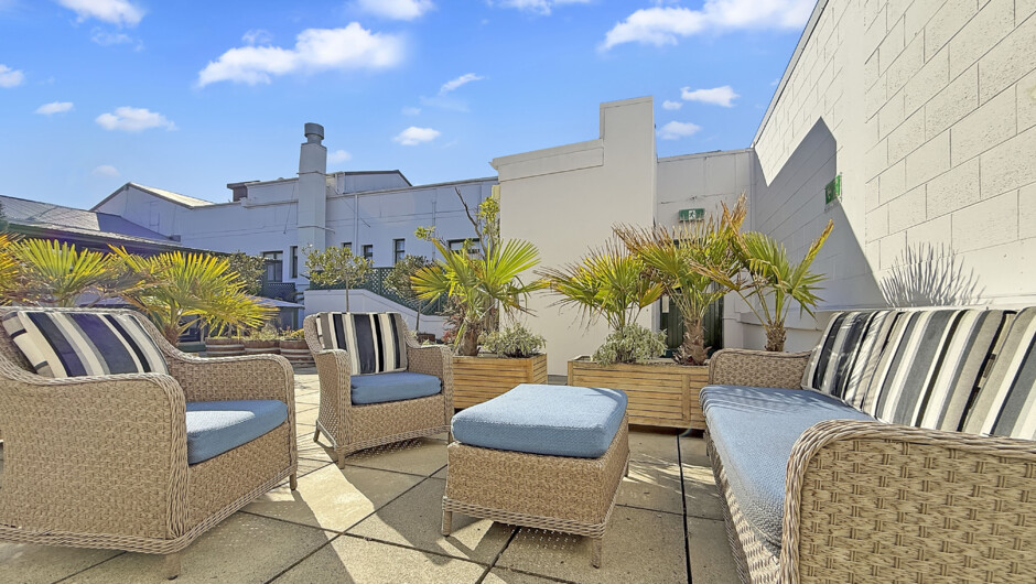 Art Deco Apartment Terrace