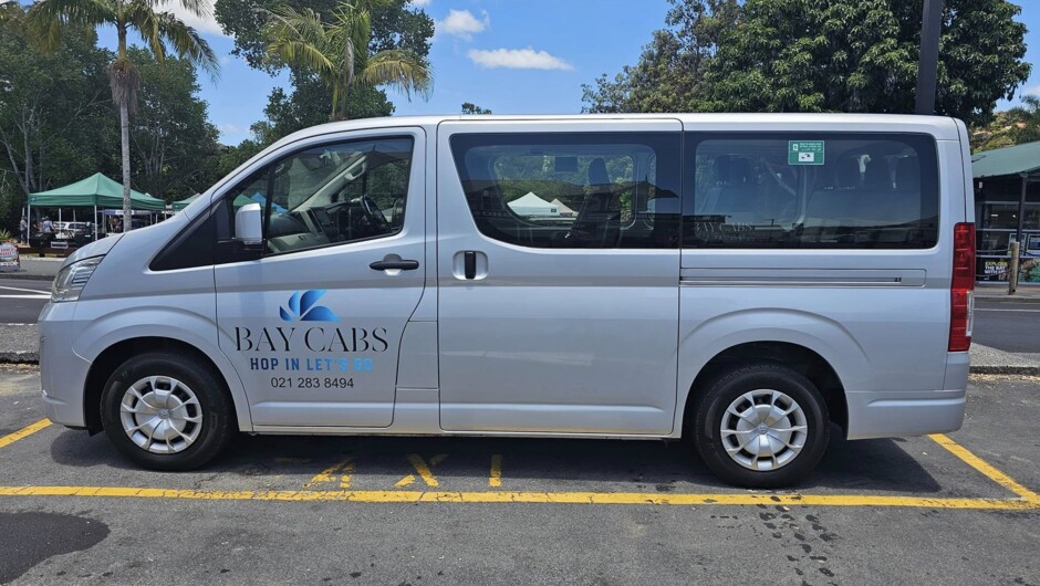 Toyota Minibus - 9 pax