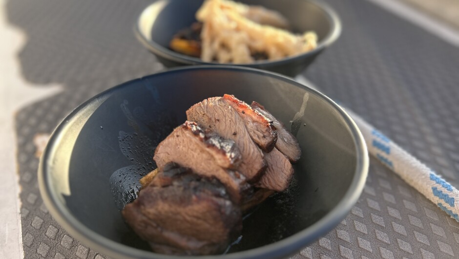 Auckland Harbour Dinner Cruise Mains