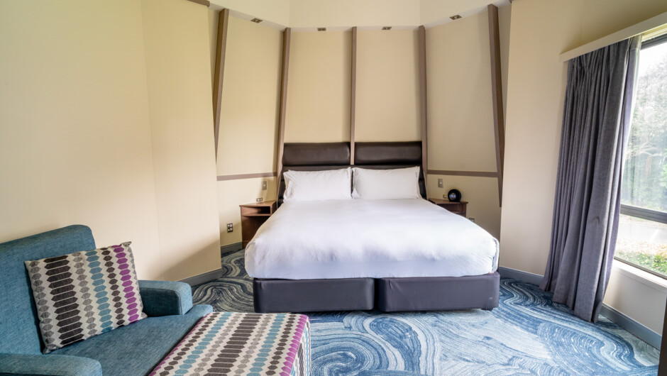 Spacious One Bedroom Suite for Two