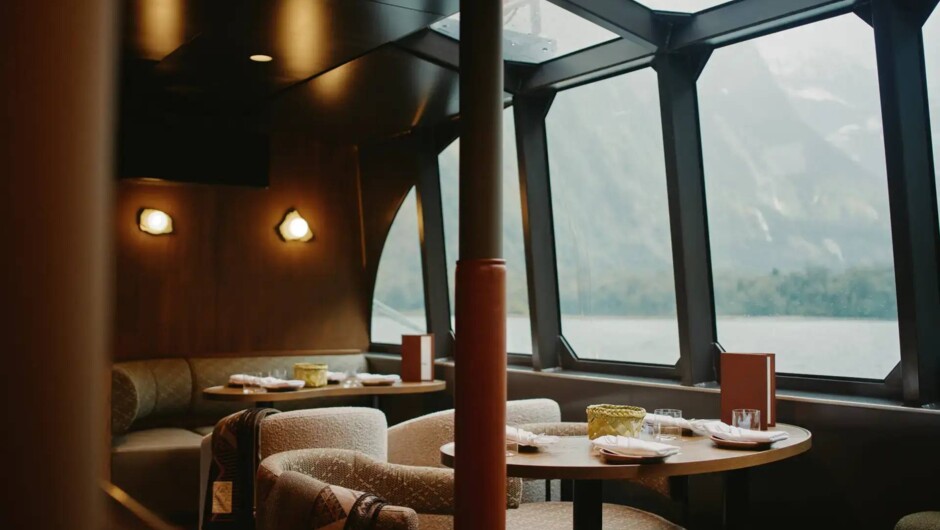 Milford Sound Business Class