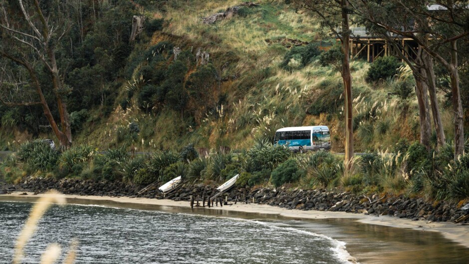Stewart Island Village &amp; Bays Tour bus