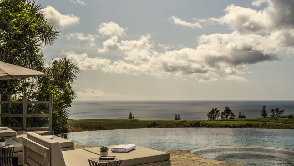 Outdoor Infinity Pool