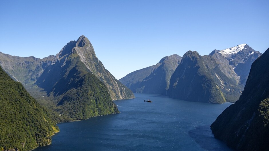 Milford Sound Explorer