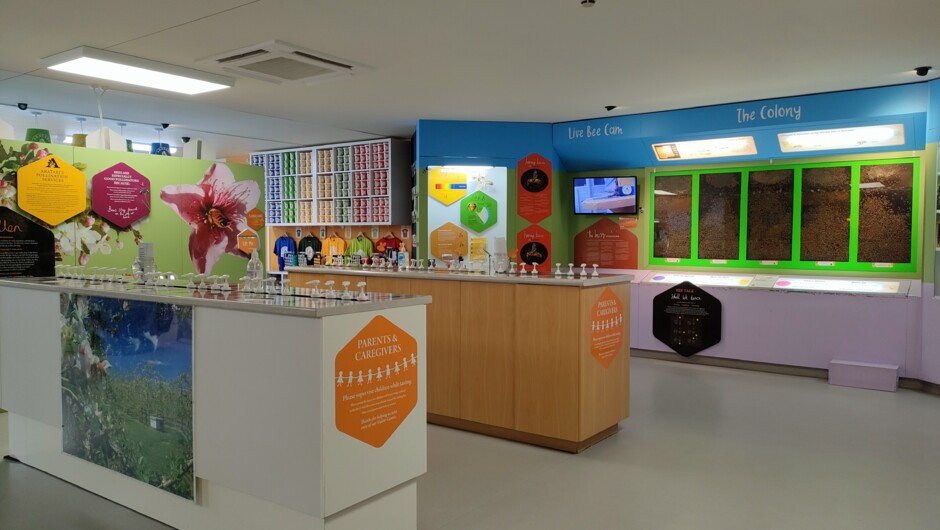 Arataki Honey Visitors Centre