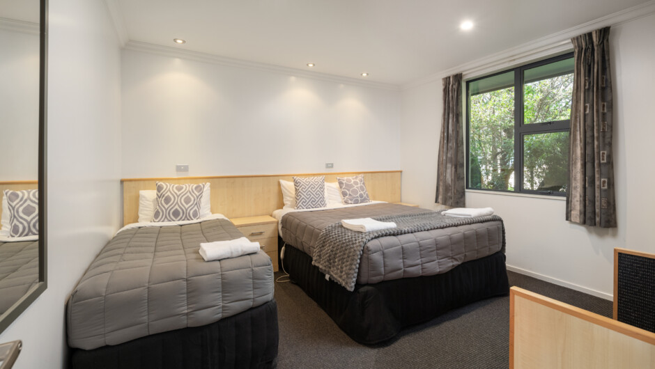 Family Room - features stovetop, fridge, microwave, crockery &amp; cutlery and all the basics for preparing simple meals.