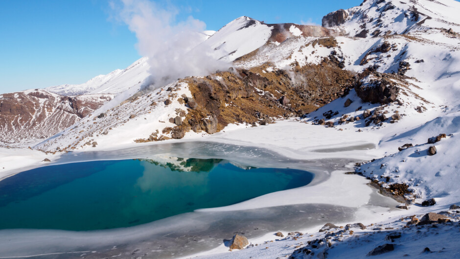 Emerald Lakes, Tongariro Crossing, guided hike with Adrift Tongariro