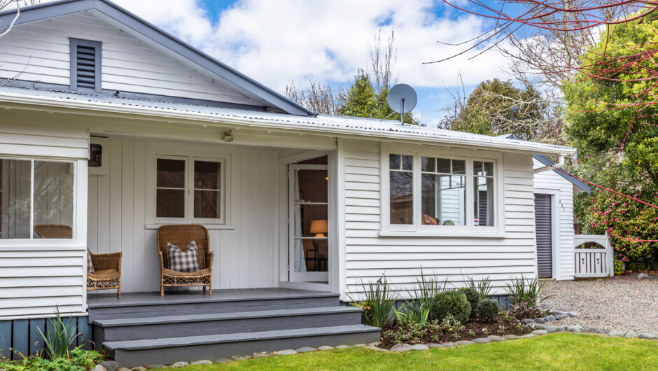Caddis Lodge - Front of Cottage