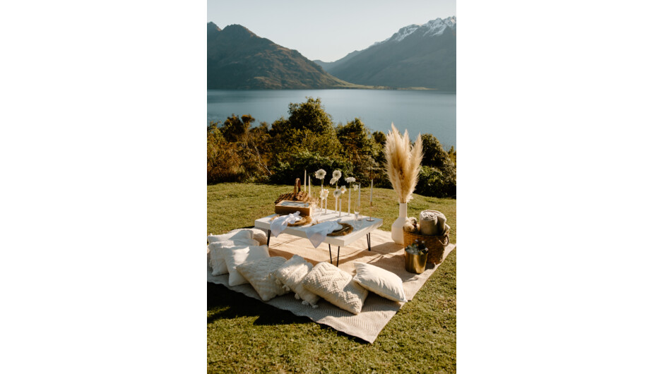 A relaxed picnic by the lake - a must-do experience in Queenstown.