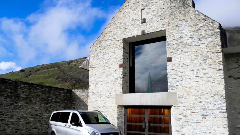 Award winning wines and restaurants await - join us to start your own Central Otago wine story