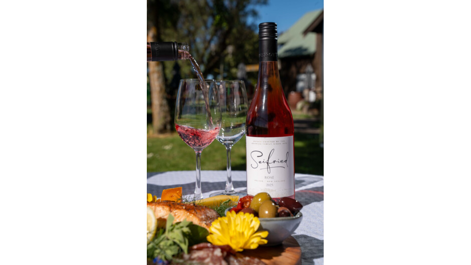 Garden dining at it&#039;s finest