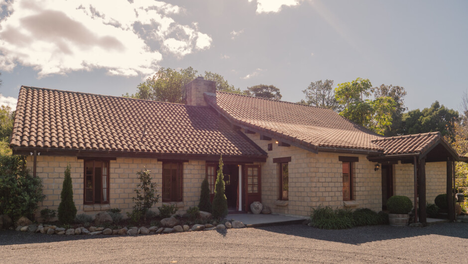 Off The Beaten Track - Luxury Tuscan Oasis