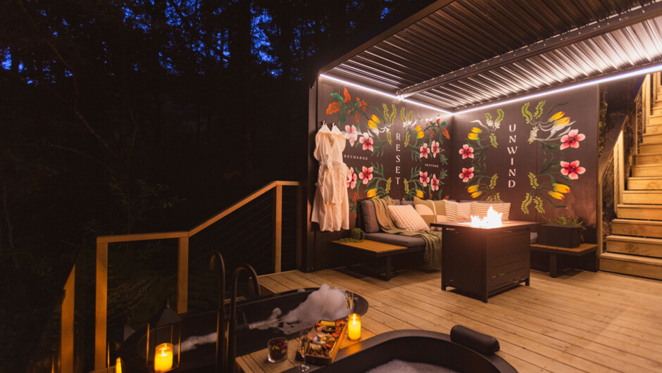 Canopy Camping Escapes