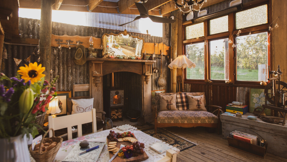 Camping meets art meets luxury meets romantic privacy. Settlers Cottage.