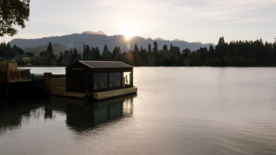 Sunrise sauna sessions